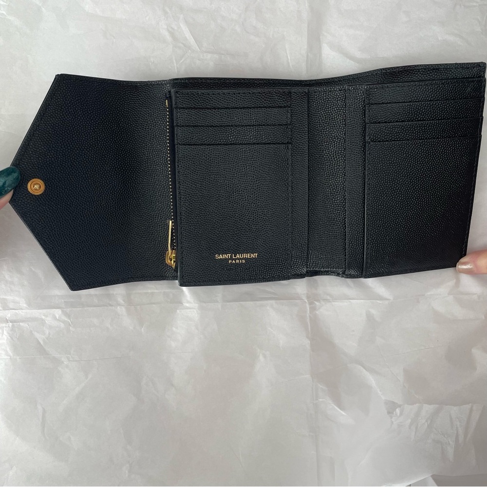 Saint Laurent Grain de Poudre Black Grained Leather Tri Fold Wallet NEW W/O TAGS - Picture 9 of 10